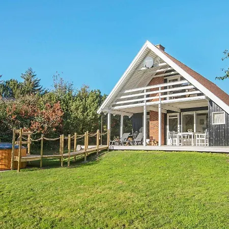 Three-bedroom Holiday In Σπίτι διακοπών Ebeltoft