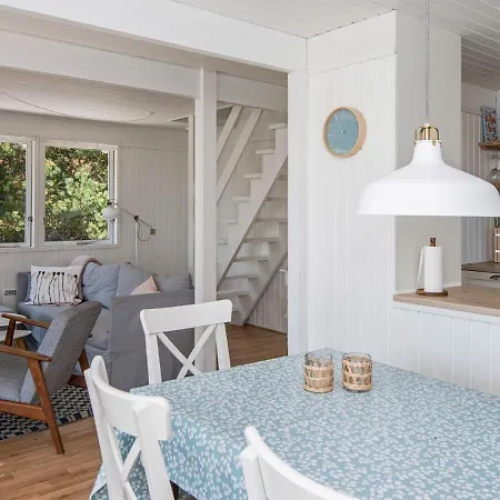 Σπίτι διακοπών Three-bedroom Holiday In
